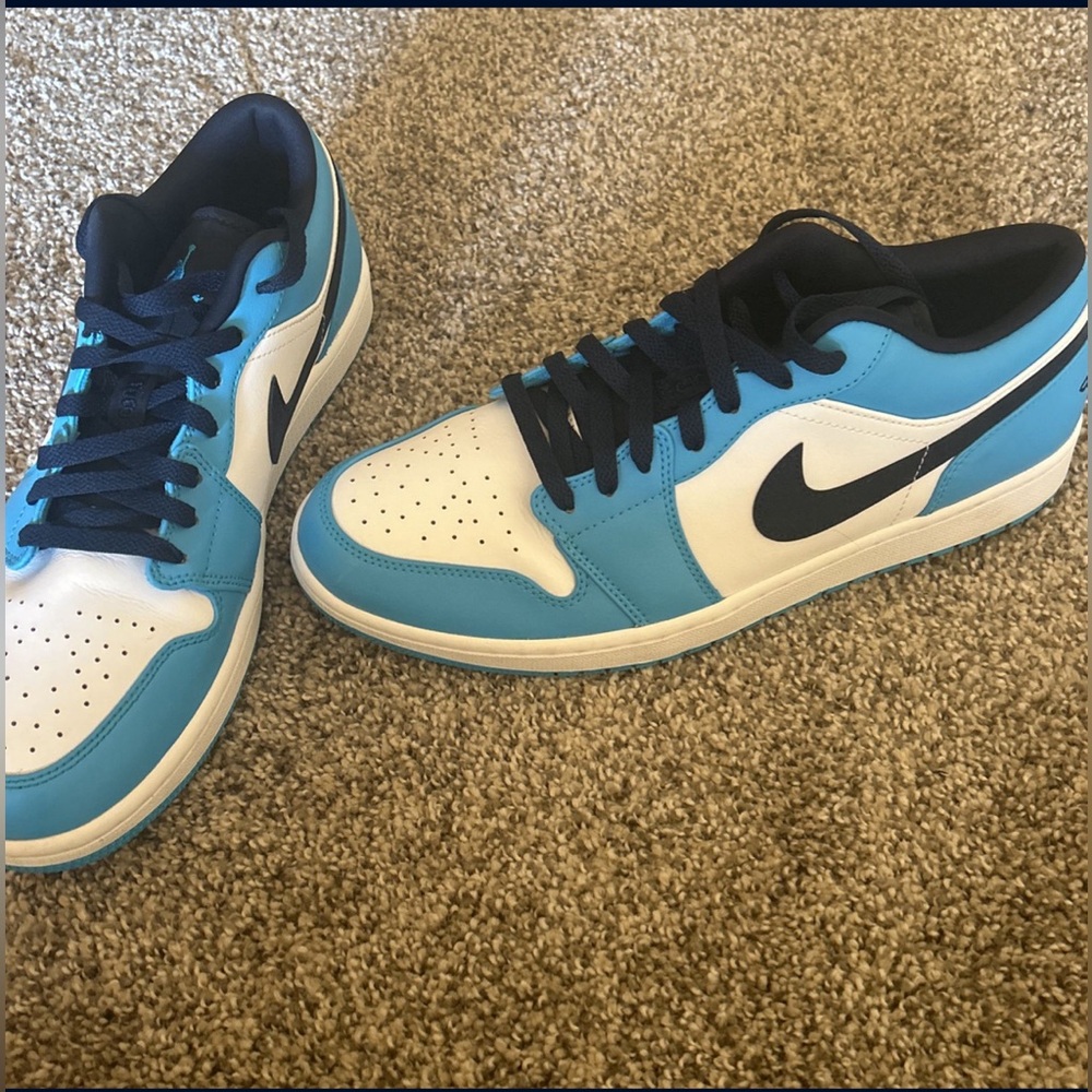 Jordan 1 Unc lows size 12